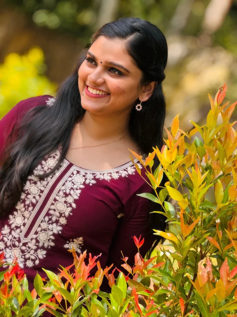 Portrait of a freelance digital marketer in Alappuzha specializing in digital marketing, branding, and online business growth.